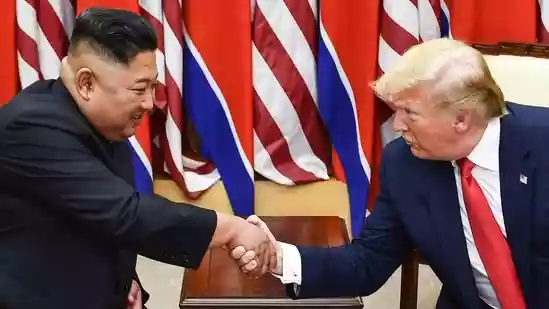 US President Donald Trump may have hoped for an impromptu talk with his old friend Kim Jong Un during a recent trip to Asia, but analysts say the increasingly