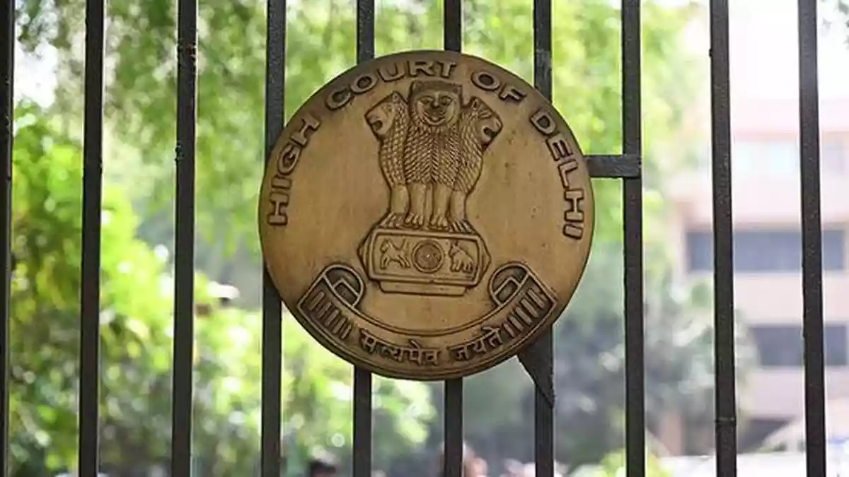 The Delhi High Court on Thursday (January 29, 2026) ruled that it has no territorial jurisdiction to hear IRS officer Sameer Wankhede's defamation lawsuit