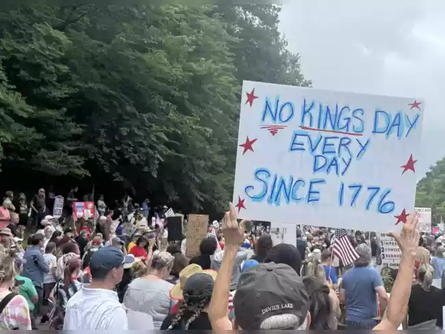 No Kings' dress code revealed