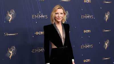 No one brings more imagination and sophistication to the red carpet than Cate Blanchett. The Oscar-winning actor, environmental advocate, and fashion icon commanded attention at the 77th Emmy Awards, arriving in a striking midnight-black jumpsuit that epitomized modern glamour. Designed by Armani Privé for its Fall/Winter 2025 Couture collection, the ensemble featured a daring plunge that extended to her midriff, accentuated by sheer, crystal-studded panels tracing the neckline.