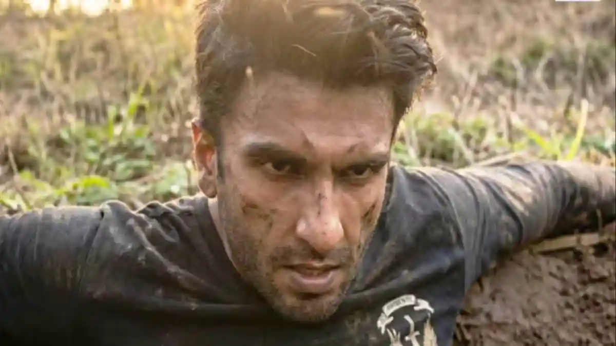 Dhurandhar 2: The Revenge finally hit theatres on March 19. But some paid previews of the film were also held in certain theatres across the country