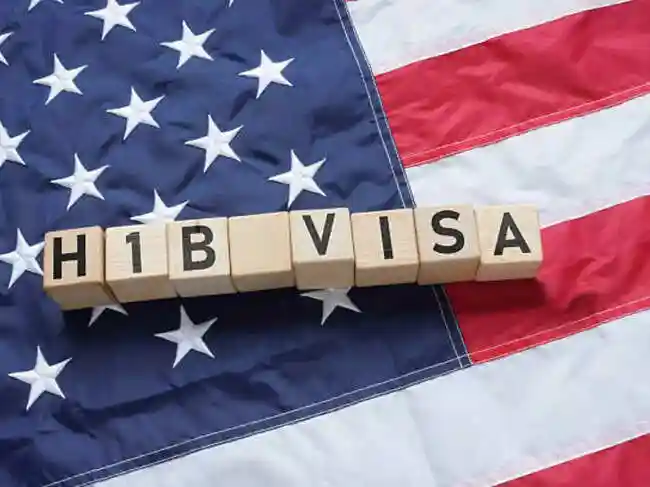 The US Citizenship and Immigration Services (USCIS) has begun issuing requests for evidence (RFEs) demanding payment of the $100,000 H-1B fee amid tightening