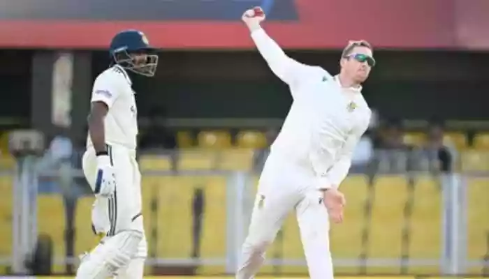 Harmer and Islam were instrumental in the Test series wins of South Africa and Bangladesh against India and Ireland respectively. Two spinners Simon Harmer and