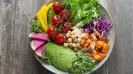 <h4>Nurse shares 10 foods that can improve insulin resistance by lowering inflammation and adding more fibre</h4><h4>Nutrition can be