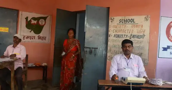 On October 28, the Congress party raised concern about the deployment of Indian Administrative Service officials from Gujarat as observers in the upcoming