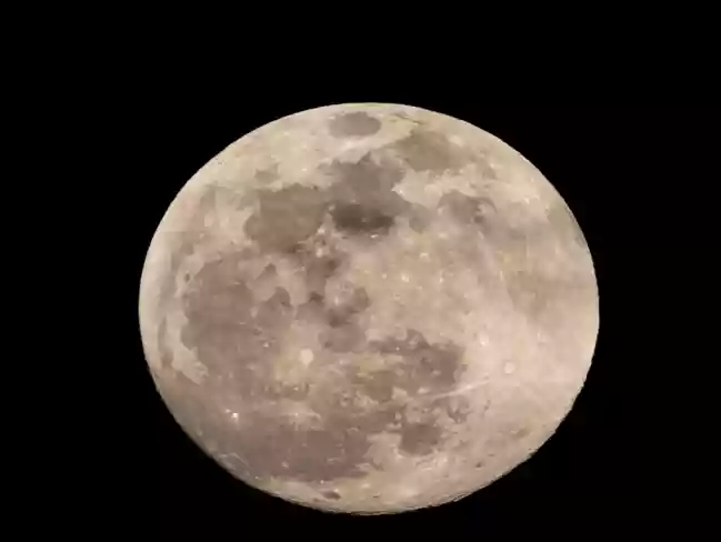 October 6th marks the first of three supermoons in 2025, making the moon appear larger and brighter. This celestial event coincides with the Draconid meteor shower, offering a spectacular night for skywatchers. The supermoon will be visible across the U.S. with clear skies, providing an opportunity for everyone to enjoy our natural satellite.October 6th marks the first of three supermoons in 2025, making the moon appear larger and brighter. This celestial event coincides with the Draconid meteor shower, offering a spectacular night for skywatchers. The supermoon will be visible across the U.S. with clear skies, providing an opportunity for everyone to enjoy our natural satellite.The moon will appear slightly larger and brighter Monday night during what's known as a supermoon. This is because October is bringing us a supermoon in the first week of the month.<br><br>The supermoon will take over the sky on October 6, Monday, the same night that the Draconid meteor shower is set to begin, according to NASA. The supermoon is an incredible sight to see, as the moon will look around 30% brighter and up to 14% larger.<br><br>