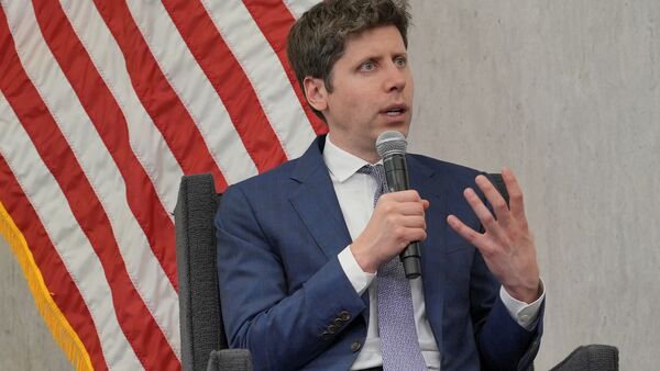 OpenAI has unveiled GPT‑5 Codex, a new version of its AI designed specifically for software development. The model is built to help developers write, debug, and review code more efficiently, working both interactively with humans and independently on complex tasks.