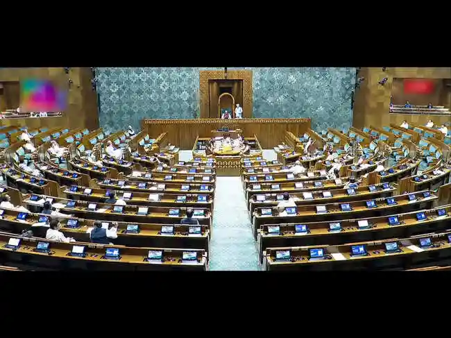 The Lok Sabha has ended the suspension of eight Opposition MPs. This follows an apology from Opposition parties for their protests