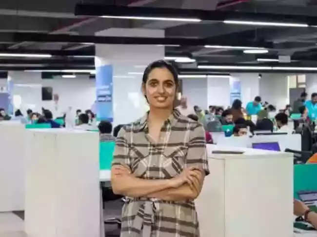 , the lending arm of SoftBank-backed B2B commerce startup , has ventured into with the launch of a performing credit , as it looks to expand beyond its core