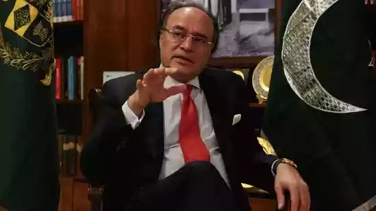 Pakistan seeks $10 billion US exchange facility to shore up reserves