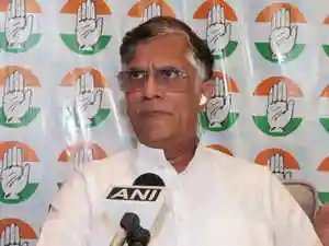 The Supreme Court has reserved its judgment on a plea for anticipatory bail filed by Congress leader Pawan Khera. The case involves allegations of defamation
