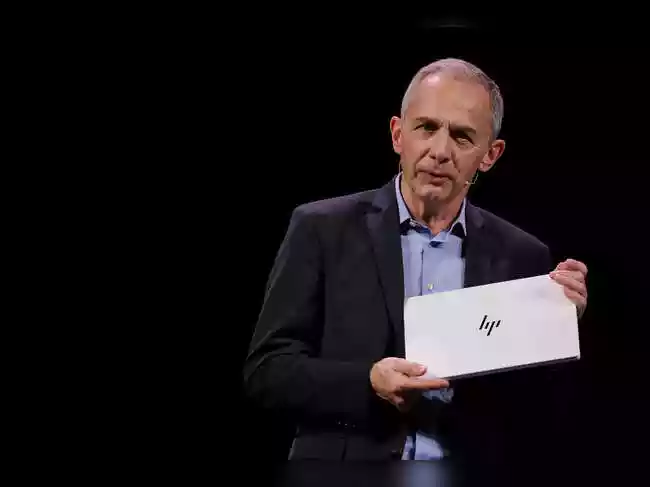 PayPal issued a lackluster profit forecast for 2026 and reported fourth-quarter earnings ‍below Wall Street expectations on Tuesday