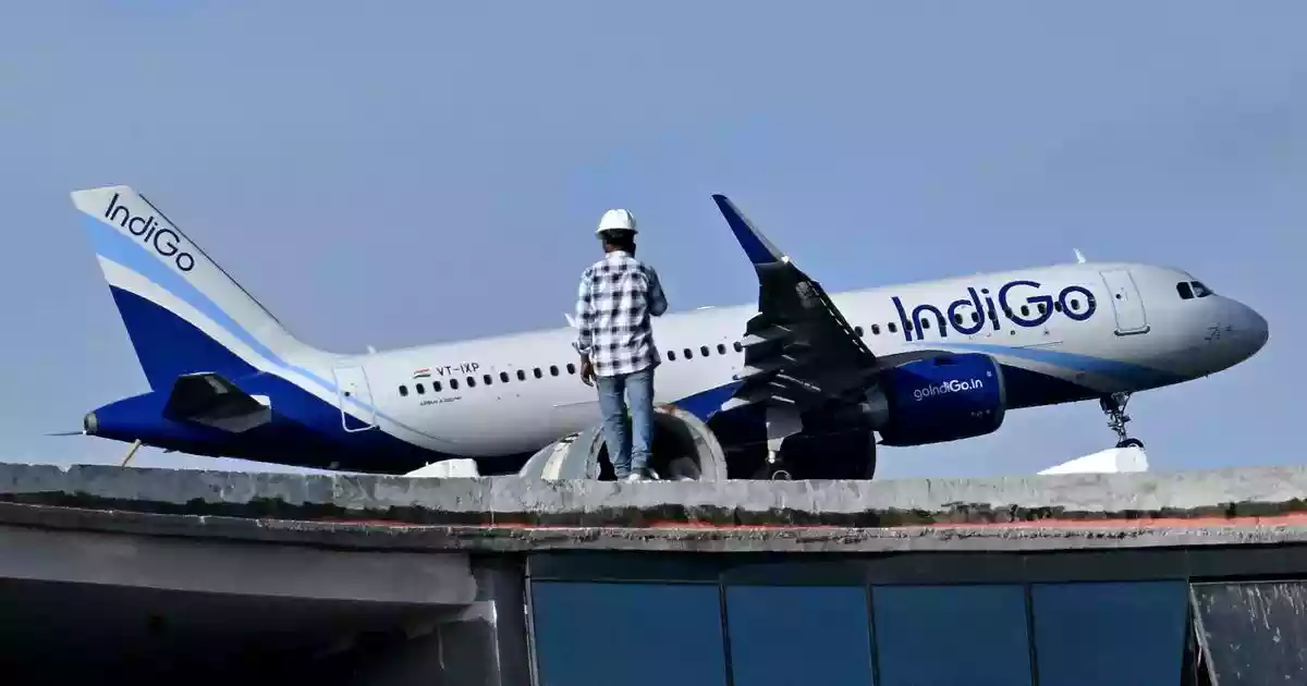 <strong>The Directorate General of Civil Aviation withdrew its new weekly rest rules for crew that disrupted IndiGo's operations for the fourth day on