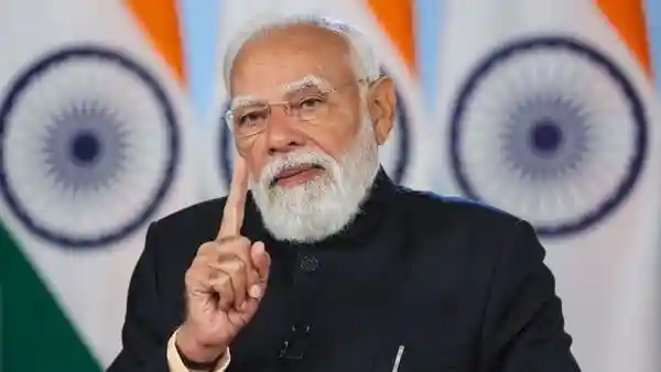 Prime Minister Narendra Modi on Monday extended his wishes to the nation on the occasion of Republic Day. In two early morning posts on the day in Hindi and