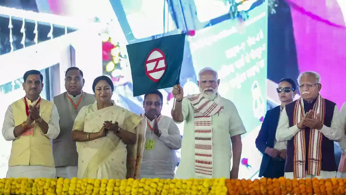 PM Modi inaugurates two new Delhi Metro corridors