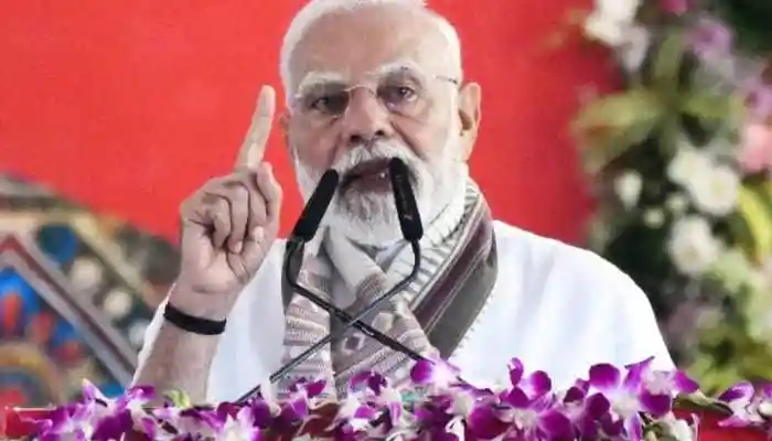 PM Modi, interacting with BJP workers, hailed Bihar's progress, saying youth benefit from improved law and order. He recalled Naxal-era hardships and lauded NDA's welfare schemes ahead of Bihar elections. Noting that the youth of Bihar are gaining from the improved situation in the state, Prime Minister Narendra Modi on Wednesday said that there was a period when a large part of Bihar was affected by Naxalites and they resorted to violence and loot.PM Modi, interacting with BJP workers, hailed Bihar's progress, saying youth benefit from improved law and order. He recalled Naxal-era hardships and lauded NDA's welfare schemes ahead of Bihar elections.Noting that the youth of Bihar are gaining from the improved situation in the state, Prime Minister Narendra Modi on Wednesday said that there was a period when a large part of Bihar was affected by Naxalites and they resorted to violence and loot.Interacting with BJP workers from Bihar via NaMo App, Prime Minister Narendra Modi took a dig at RJD and said the youth of the state have not seen the period 