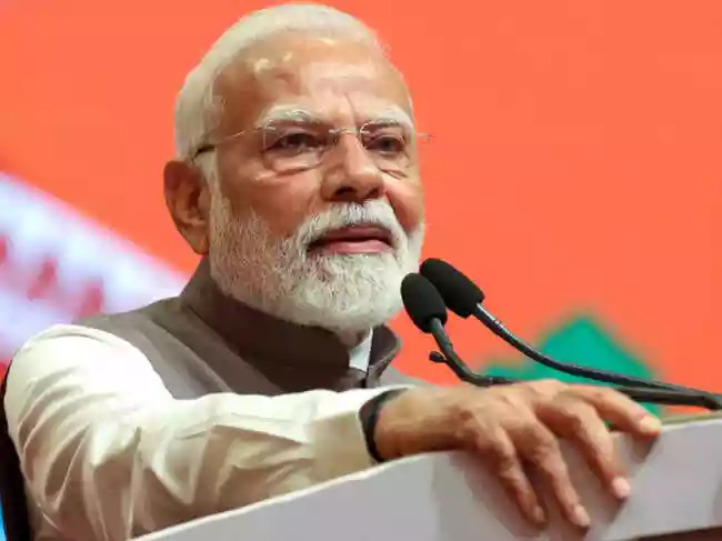 Prime Minister Narendra Modi has stated the West Bengal assembly elections are crucial for eastern India's future. He believes a strong Bengal