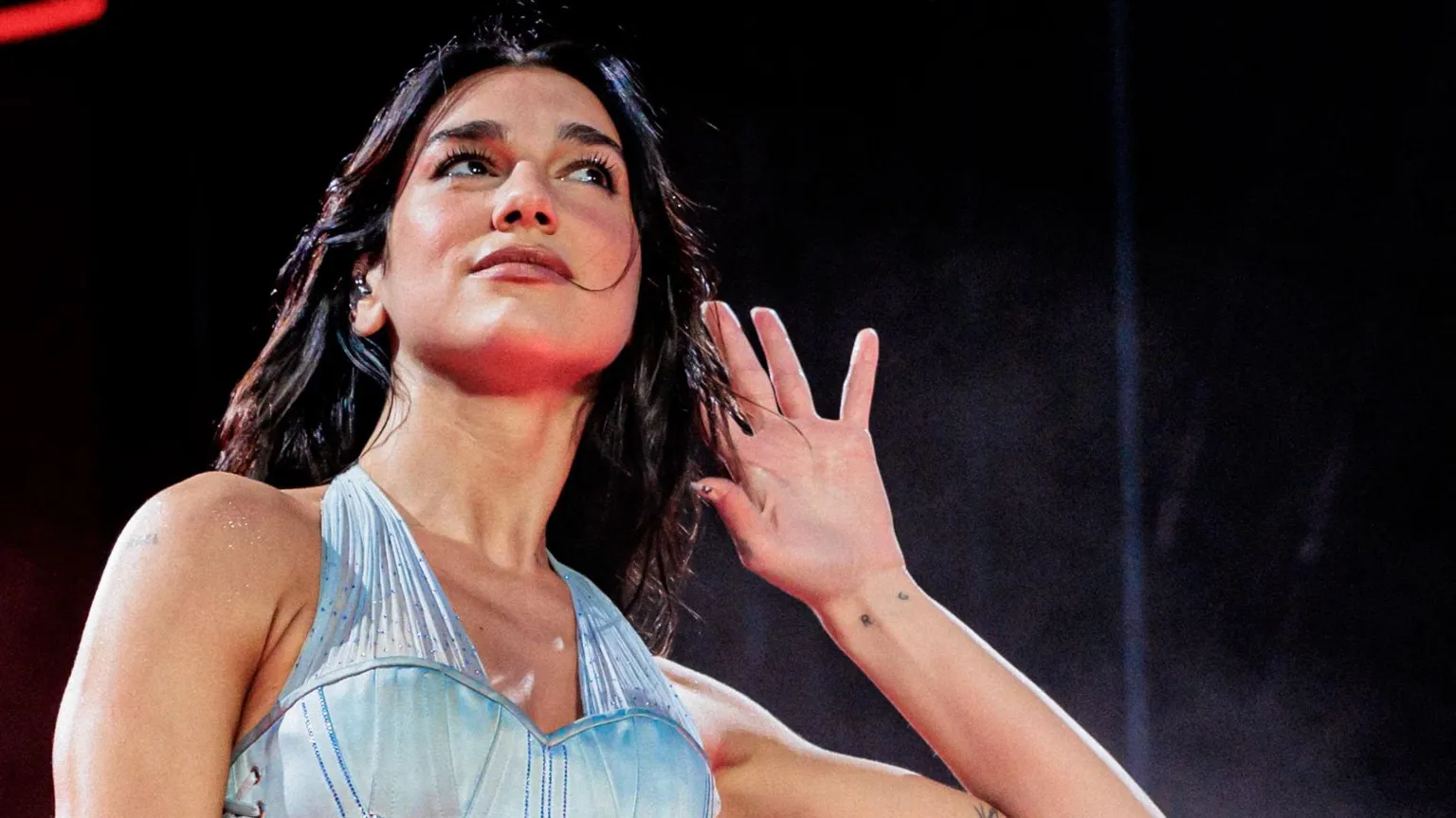 Pop star Dua Lipa has denied media reports that she fired one of her agents, after he tried to stop the Irish band Kneecap performing at Glastonbury.</b> The Mail Online claimed that Lipa had parted ways with David Levy for signing a letter urging festival organiser Emily Eavis to drop the rap group over their pro-Palestinian views.