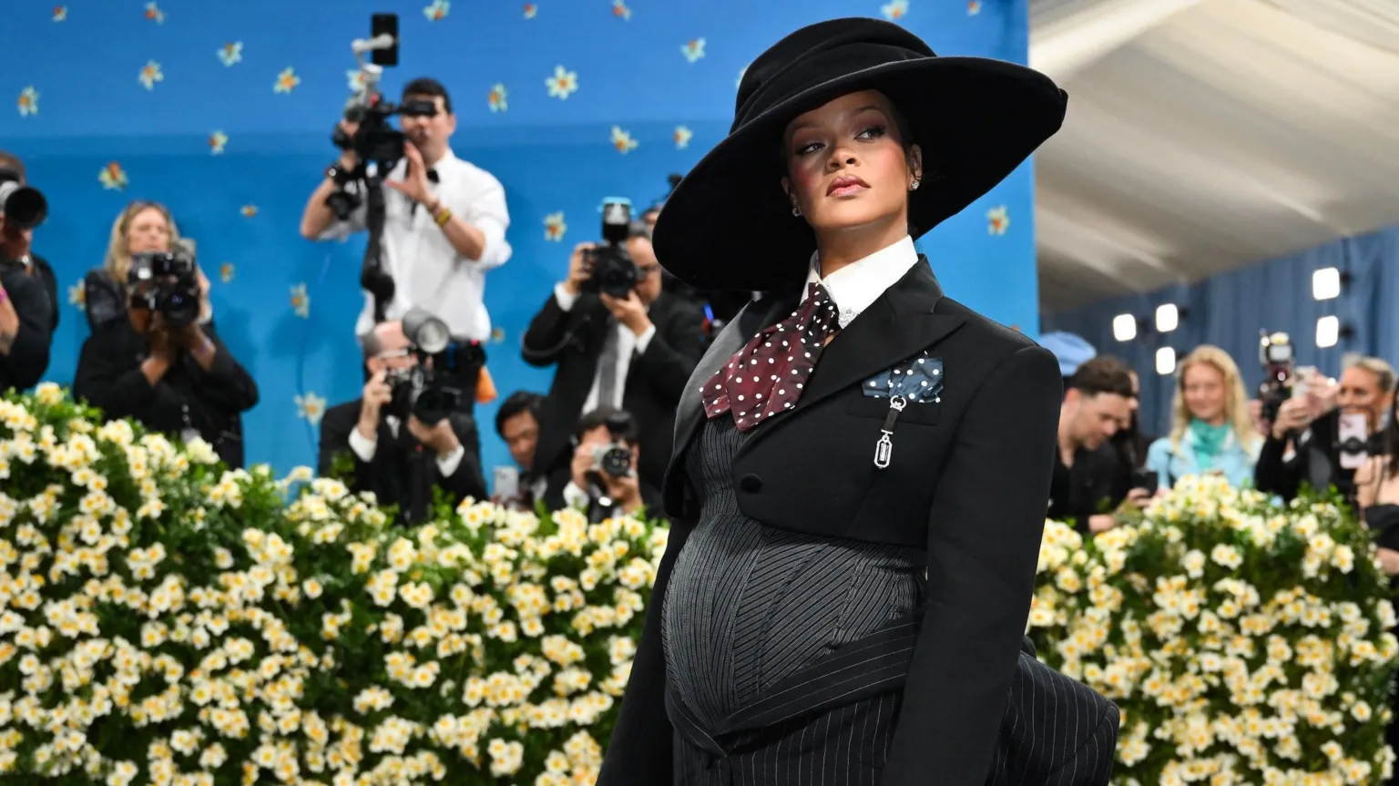 Pop superstar Rihanna has given birth to her third child, a girl, with partner A$AP Rocky. The baby has been given her father's stage name - except for a letter. Rocki Irish Mayers was born on 13 September, the singer announced in an Instagram post, sharing a snap of her cradling her daughter alongside a picture of miniature pink boxing gloves.