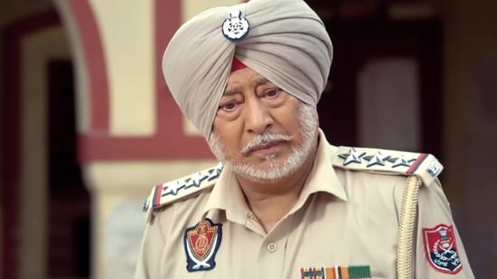 Popular comedian and actor Jaswinder Bhalla, best known for his stint in Punjabi cinema, has died at the age of 65. The actor breathed his last at Fortis Hospital in Mohalin the early hours of Friday, according to reports. News 18 reported that his last rites will take place on Saturday at Balongi. Many of his colleagues from the Punjabi film industry are expected to attend.