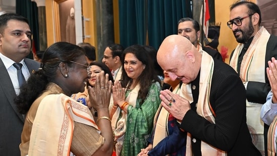 President Droupadi Murmu on Friday hosted an At Home event at the Rashtrapati Bhavan on the occasion of 79th Independence Day. The event was attended by Prime Minister Narendra Modi, Union Ministers, chiefs of the three armed forces and foreign envoys. Actor Anupam Kher expressed gratitude for the invitation and said that he felt 