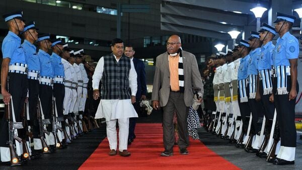 Prime Minister of the Republic of Fiji Sitiveni Ligamamada Rabuka arrived in New Delhi on Sunday for a four-day visit, accompanied by his spouse, Suluweti Rabuka. He was welcomed at the airport by Union Minister of State for Education Sukanta Majumdar.