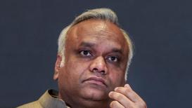 <h4>‘Prove my role, I’ll retire’: Karanataka minister Priyank Kharge challenges HD Kumaraswamy over KPSC row</h4><h4>Karnataka minister