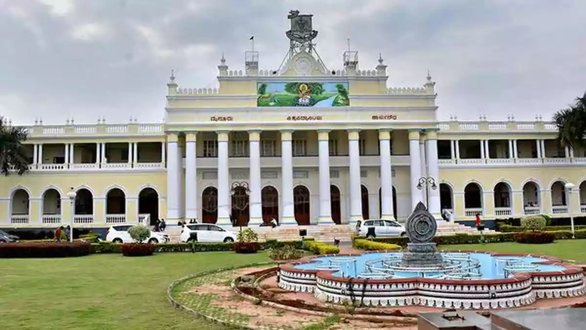 Public universities on the brink