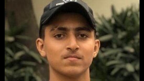 Punjab Police have named Zeeshan Akhtar, 22, as a key conspirator behind the grenade attack on senior BJP leader and former state minister Manoranjan Kalia’s house in the wee hours on April 7. No one was injured in the attack. Zeeshan Akhtar, an alleged key conspirator in the murder of NCP leader Baba Siddique, has been “arrested” in Canada, Maharashtra minister of state for home, Yogesh Kadam said on Wednesday. Akhtar (22) was held in a fake passport case.