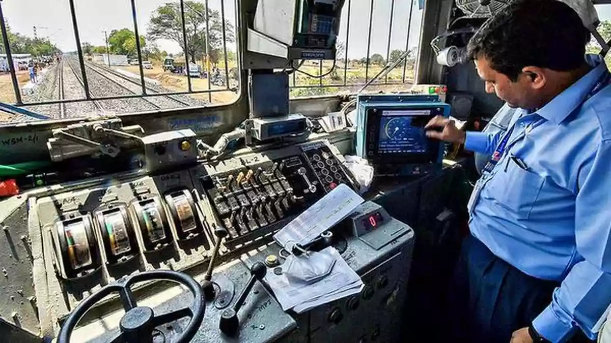 Railways misses second ‘Kavach’ deadline on Mumbai-Delhi-Kolkata route