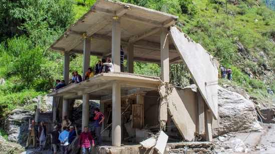 Rain-related incidents have led to the closure of 129 roads across Himachal Pradesh. Sirmaur (57 roads) and Mandi (44 roads) reported the maximum damage. Himachal Pradesh is facing a heavy spell of rain as monsoon became active in all of India on Sunday. Amid the heavy downpour, a five-storey building in Shimla's Bhattakufar, collapsed early Monday morning. Fortunately, no one was injured as the house had been evacuated the previous night.