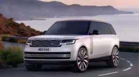 The new Range Rover SV Ultra has been officially revealed with a 4.4-litre twin-turbo V8 engine, producing a power output of up to 452 kW and 750 Nm of torque