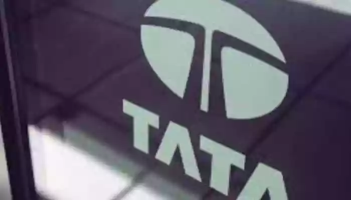 Ratan Tata’s Trusted Associate Mehli Mistry Removed From Tata Trusts