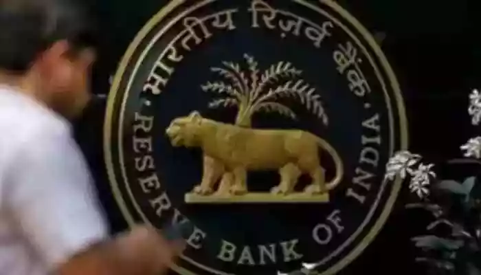 The central bank's notice said that these platforms are not authorised to deal in forex transactions under the Foreign Exchange Management Act (FEMA)