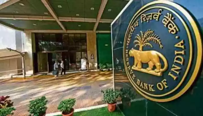 On Friday, November 28, benchmark indices ended almost flat as traders booked profits and waited for the release of India's Q2 GDP numbers