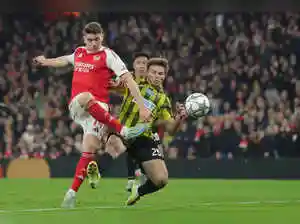 Real Madrid and Paris Saint-Germain were surprisingly dumped into the Champions League knockout playoffs. Real Madrid fell after a dramatic last-gasp goal by