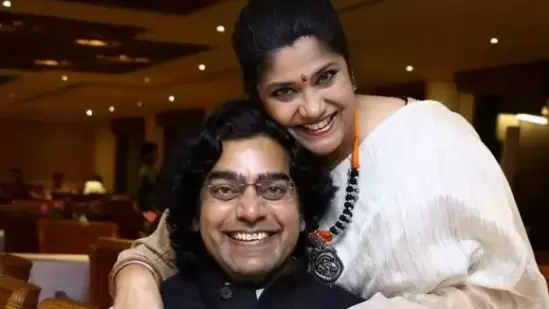 Renuka Shahane discussed the challenges of motherhood, including the pressure to lose weight immediately after childbirth. Actor Gauahar Khan, who is pregnant with her second child, has launched her own YouTube podcast titled MaaNoranjan. The latest episode featured Bollywood actor Renuka Shahane, who spoke about her pregnancy, motherhood journey and more. During the podcast, Renuka revealed how she was asked to lose weight just a day after giving birth to her first child. (Also Read: MeToo movement: Renuka Shahane admits she knew about Alok Nath’s reputation, shares her own story)