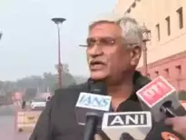 Union Minister Gajendra Singh Shekhawat has asked Sonia Gandhi to return Jawaharlal Nehru's personal documents to the Prime Ministers' Museum and Library