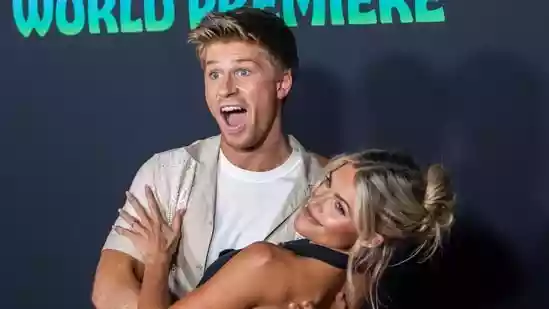 Robert Irwin wins DWTS Season 34 after pushing through rib injury