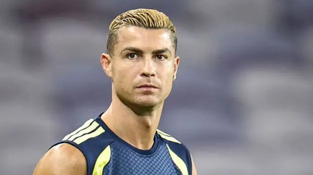 <b>Cristiano Ronaldo considered retiring after the World Cup but says he opted to extend his glittering career as he believes he can help Portugal to
