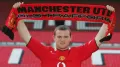 Former England striker Wayne Rooney says he received death threats when he made the move from boyhood club Everton to Manchester United.</b> Aged 18