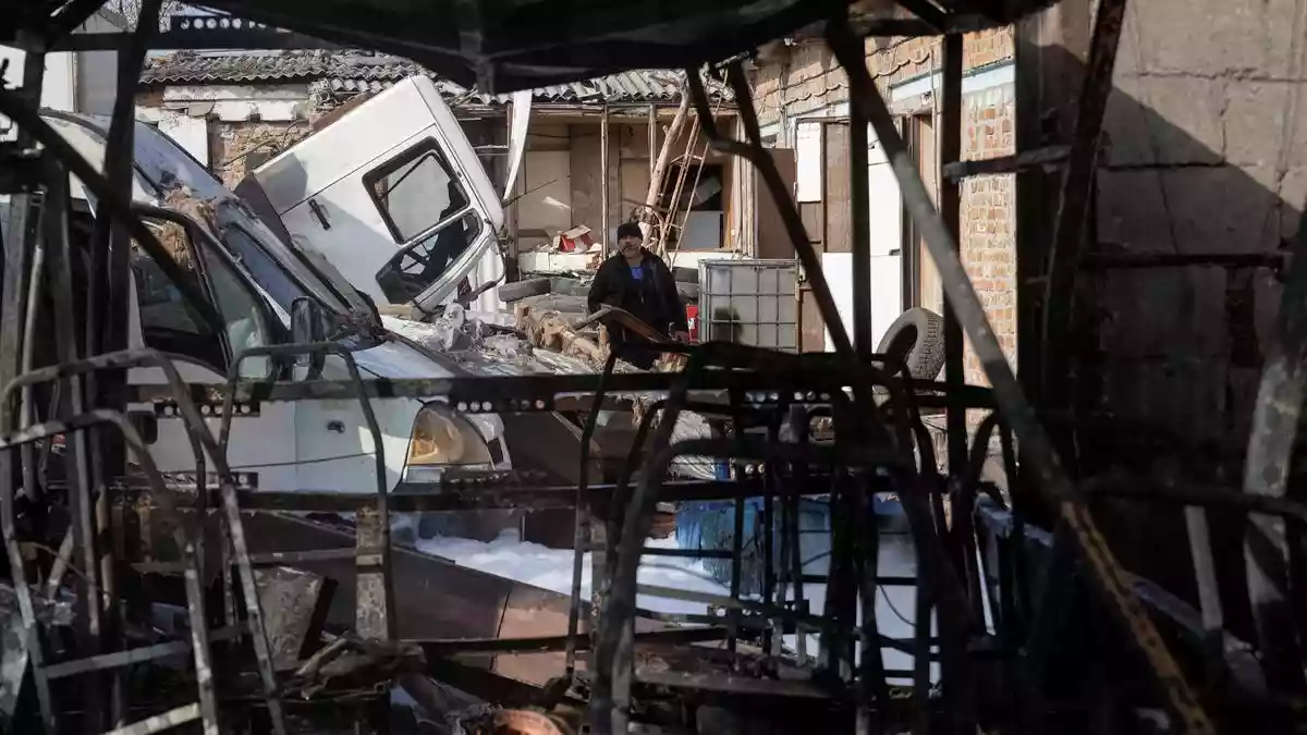 Russian strikes on Ukraine capital wound at least 8