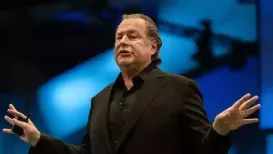 Google's latest large language model, Gemini 3, has drawn striking praise from industry leaders after a high-profile early demo. Salesforce chief executive