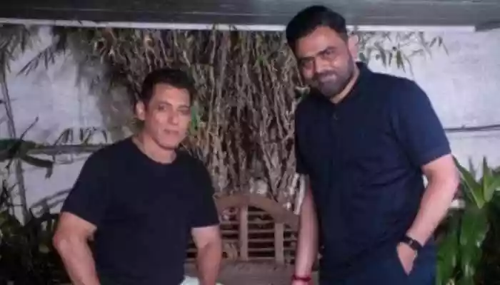 Salman Khan announces new film with Vamshi and Dil Raju