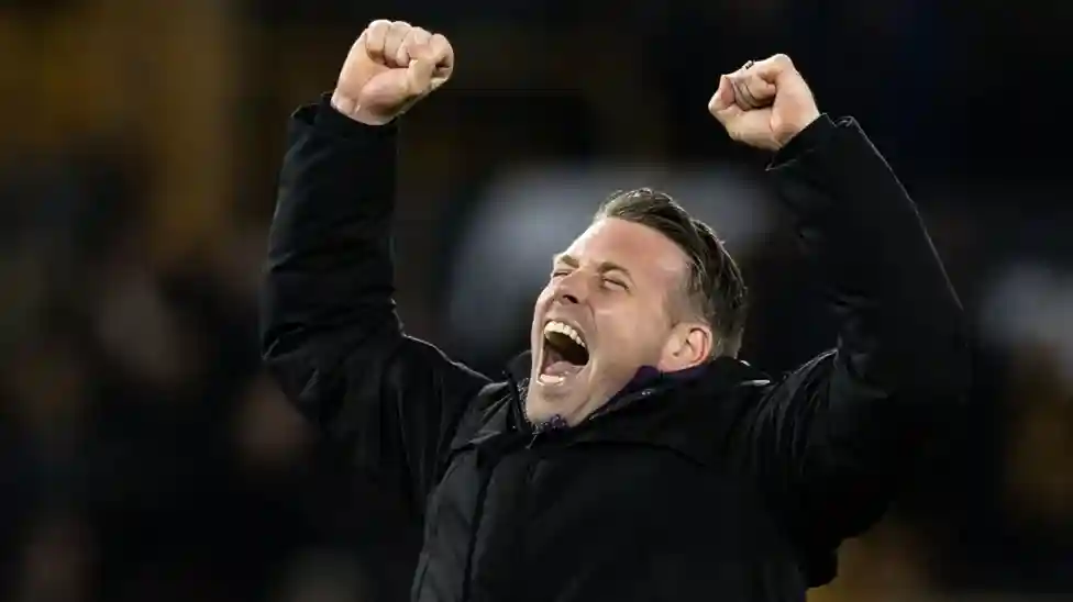 Arne Slot began the week by saying that he found most Premier League games </b>no longer a joy to watch. </b> The Liverpool boss certainly won't