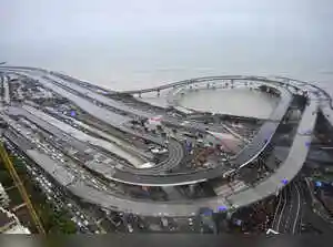 The Supreme Court has permitted the Brihanmumbai Municipal Corporation to cut more than 45,000 mangroves. This is for the proposed Versova-Bhayandar coastal