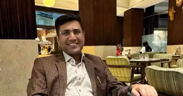 The Supreme Court on Monday granted interim bail to journalist Mahesh Langa in a money-laundering case filed by the Enforcement Directorate on the basis of two