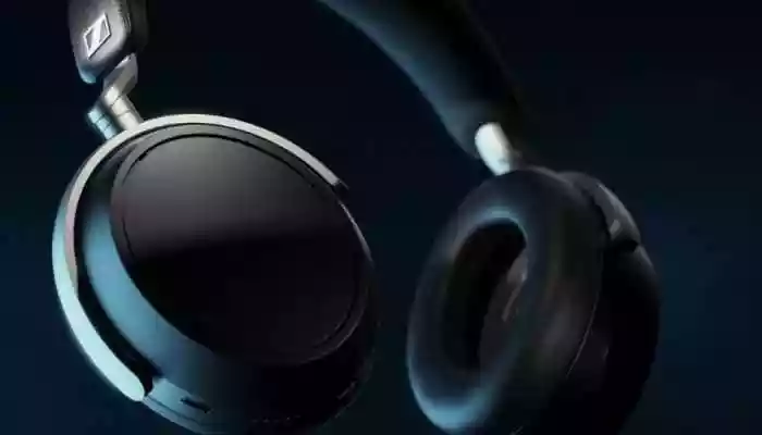 <strong>Sennheiser HDB 630 Wireless Headphones Price In India:</strong> The wireless headphones come with a crossfeed feature