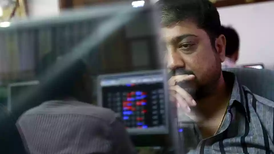 Sensex gains, Nifty flat ahead of RBI rate decision