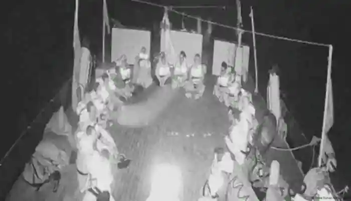 Several vessels of the Global Sumud flotilla have been stopped by Israeli forces. Those on board are being transferred to an Israeli port, sparking international outrage. <strong>Global Sumud Flotilla:</strong> The Israeli government announced that several vessels of the Global-Sumud Flotilla, which they have dubbed as “Hamas-Sumud Flotilla”, have been intercepted and that passengers are being transferred to an Israeli port. At least six boats, according to the Israeli media, including Channel 13, have been intercepted so far. More interceptions are likely.